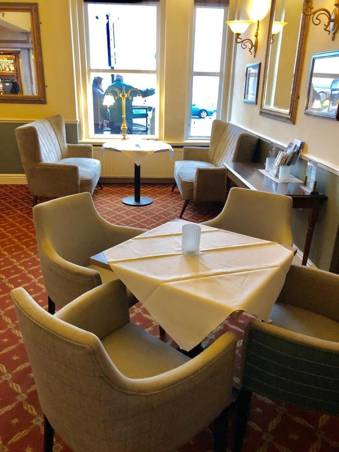 The Clarendon Hotel Моркамб Екстериор снимка