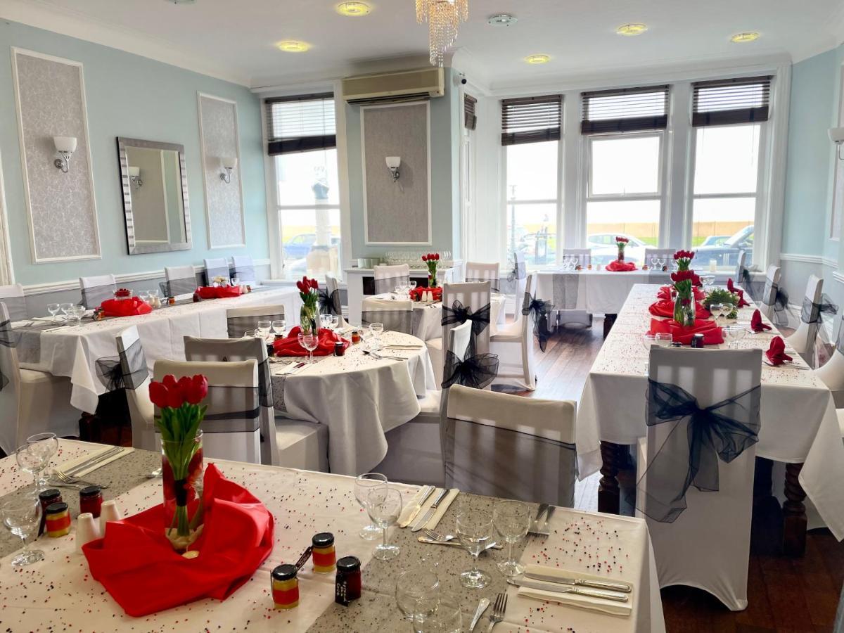 The Clarendon Hotel Моркамб Екстериор снимка